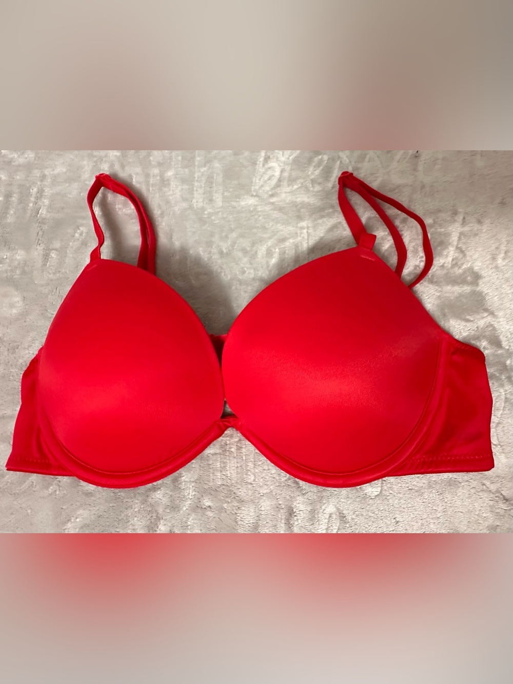 Victoria's Secret PINK Wear Everywhere Super Push-Up Bra 34B NWT Red